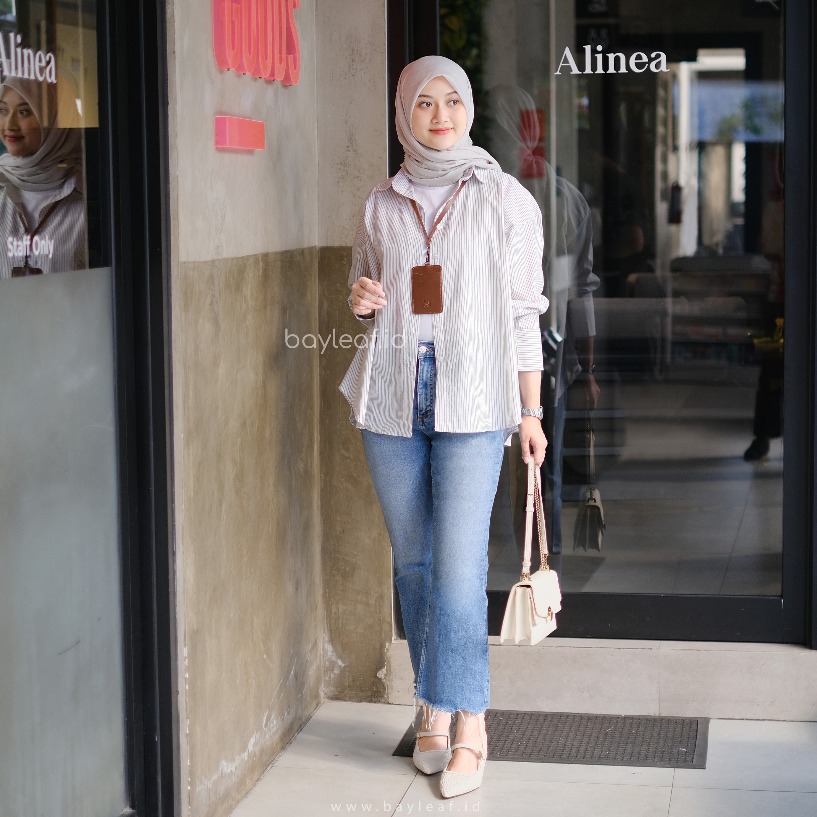 Prisia Striped Shirt | Kemeja Kerja Casual | Motif Garis