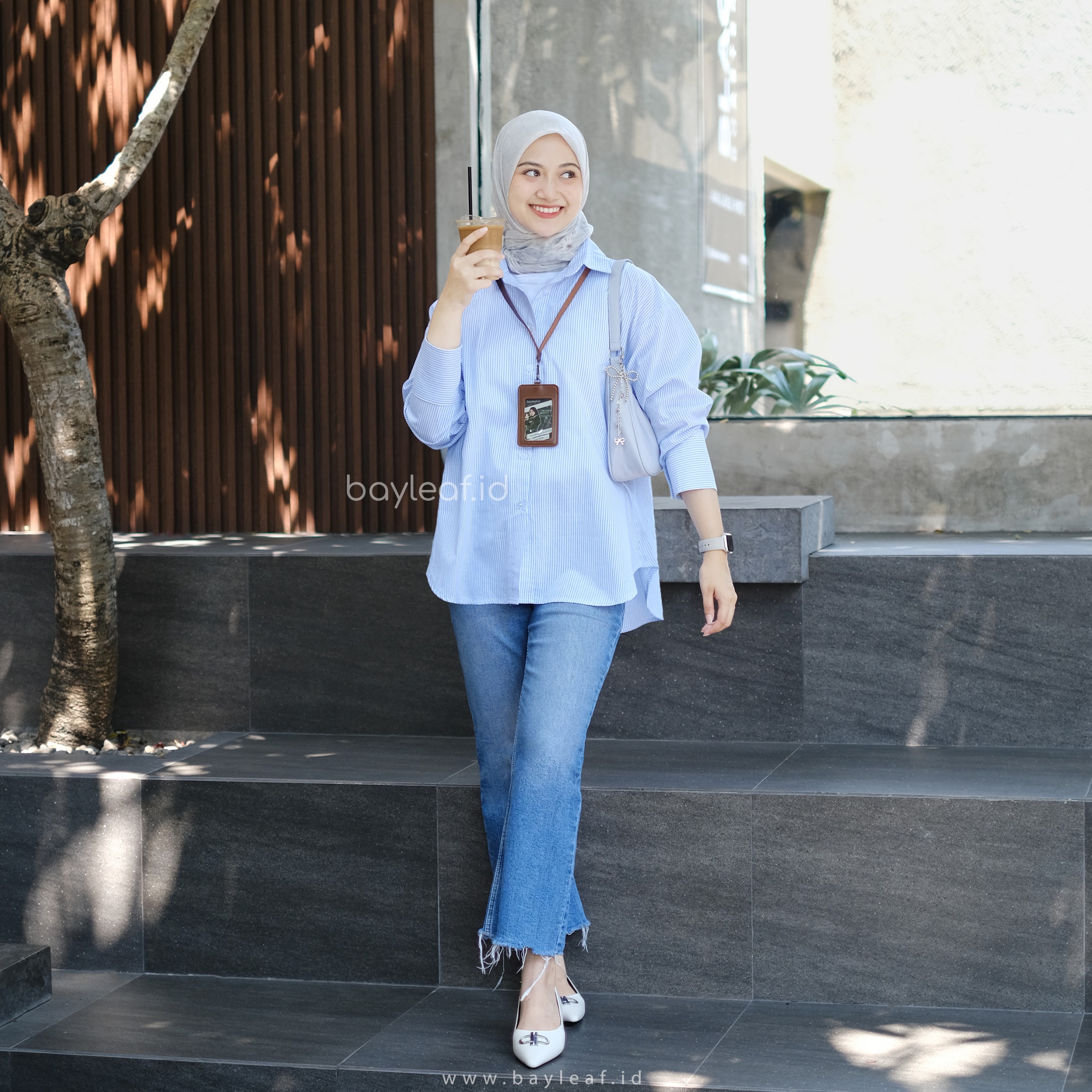 Prisia Striped Shirt | Kemeja Kerja Casual | Motif Garis