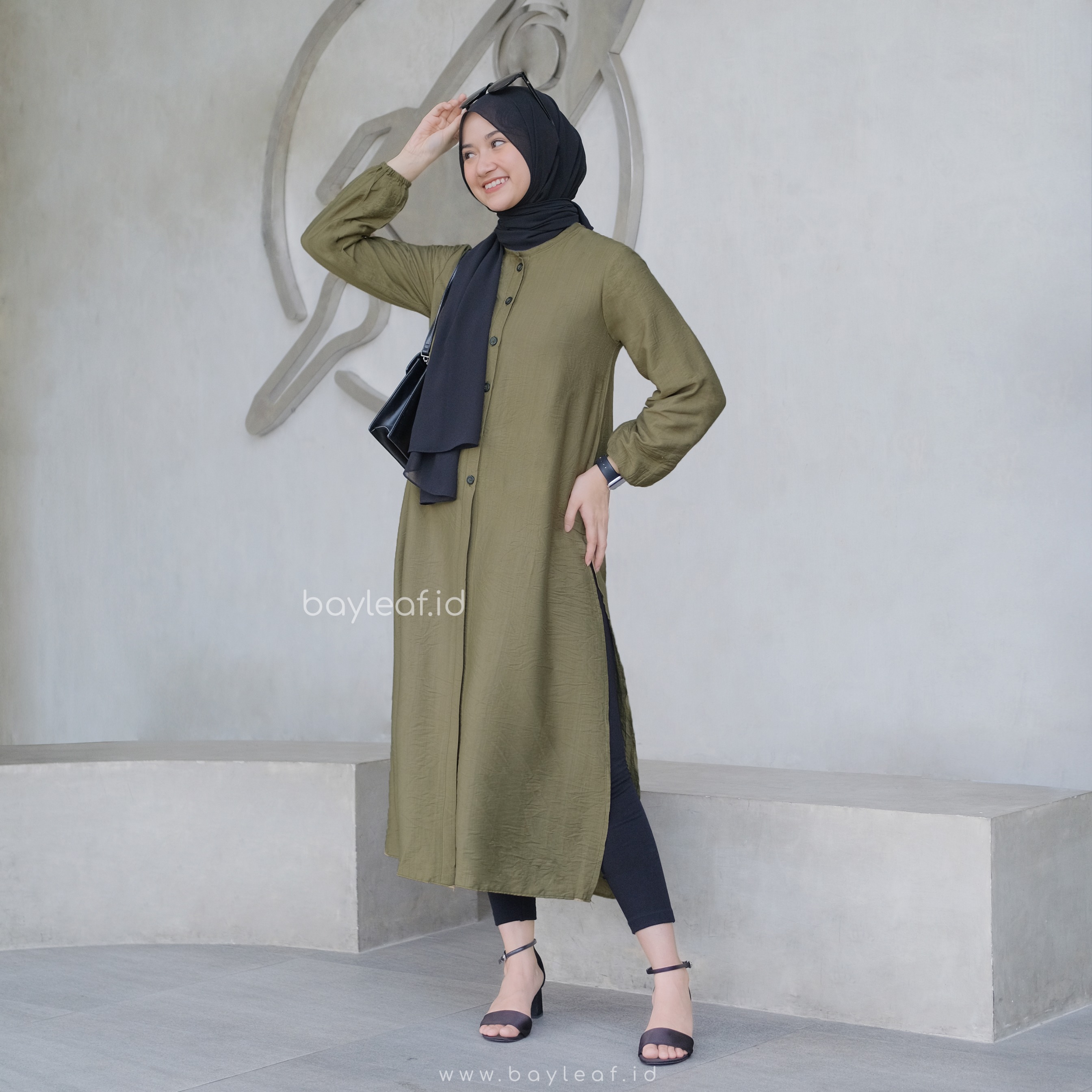  Syifa Daisy Basic Midress Linen