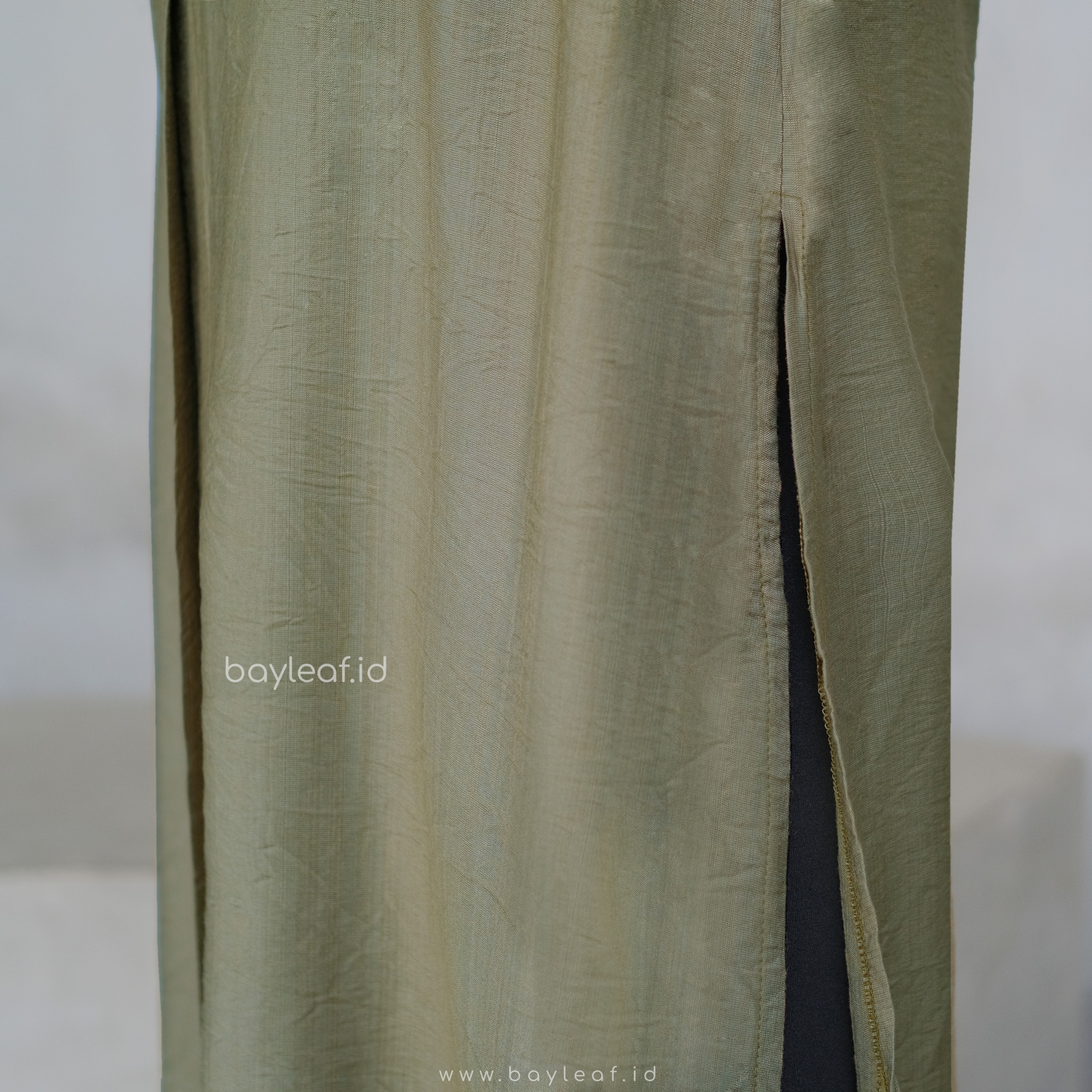  Syifa Daisy Basic Midress Linen
