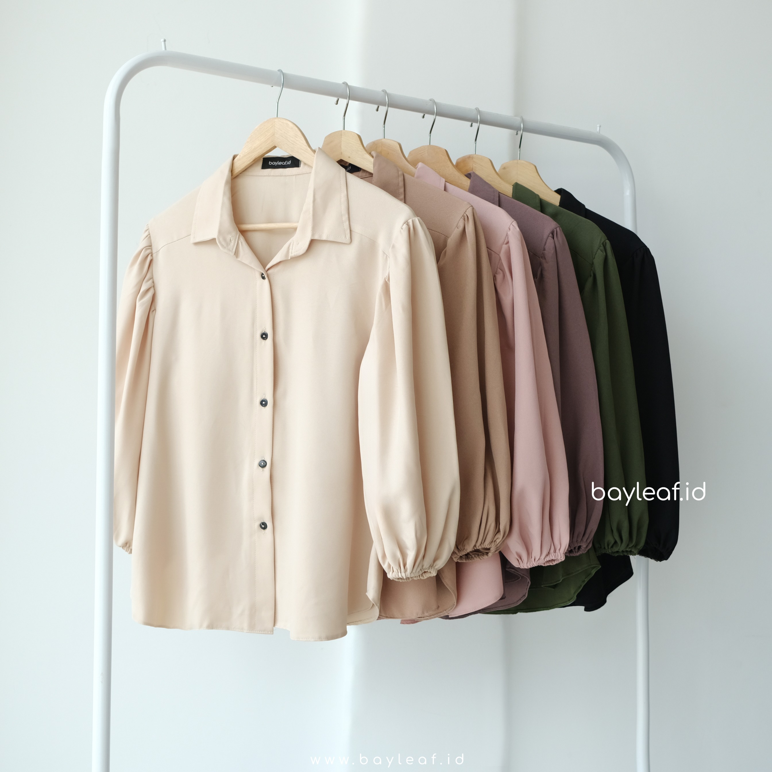 Shakila Basic Shirt Lengan 7/8 