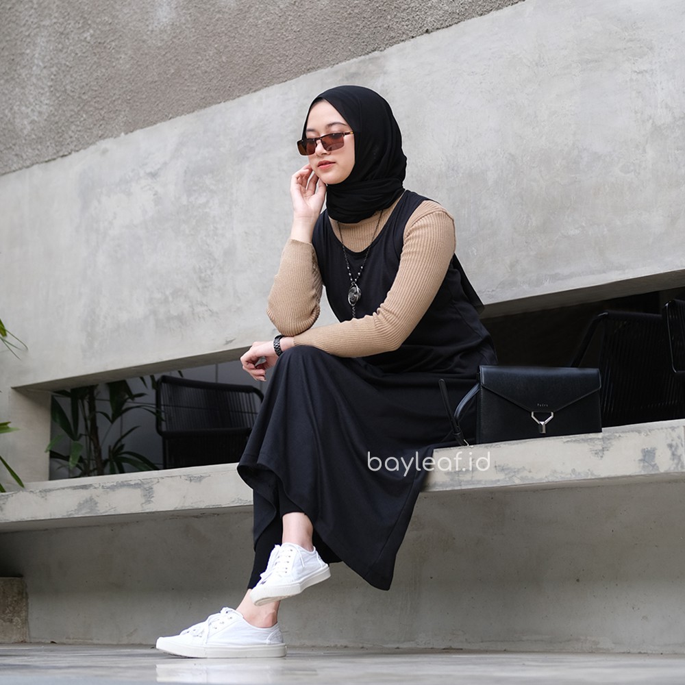 Ariana Inner Midi Dress Katun Tanpa Lengan