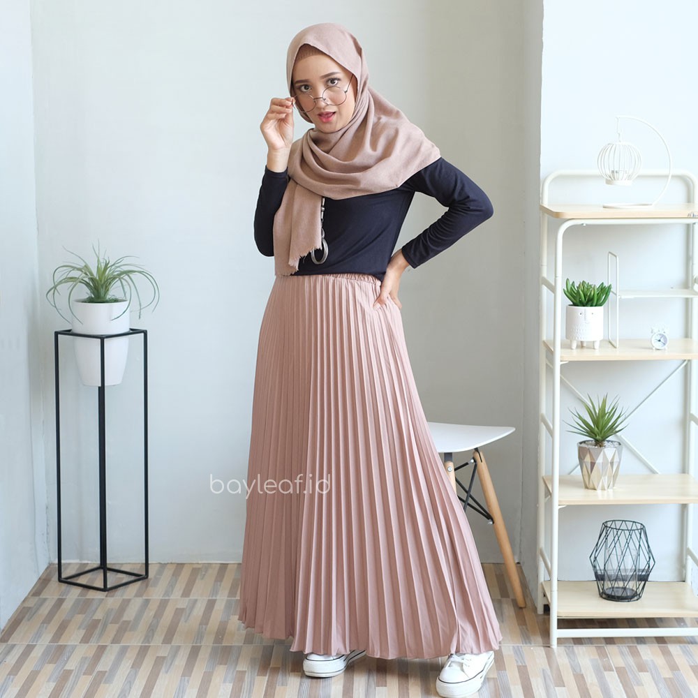 Rok Plisket Tiffany