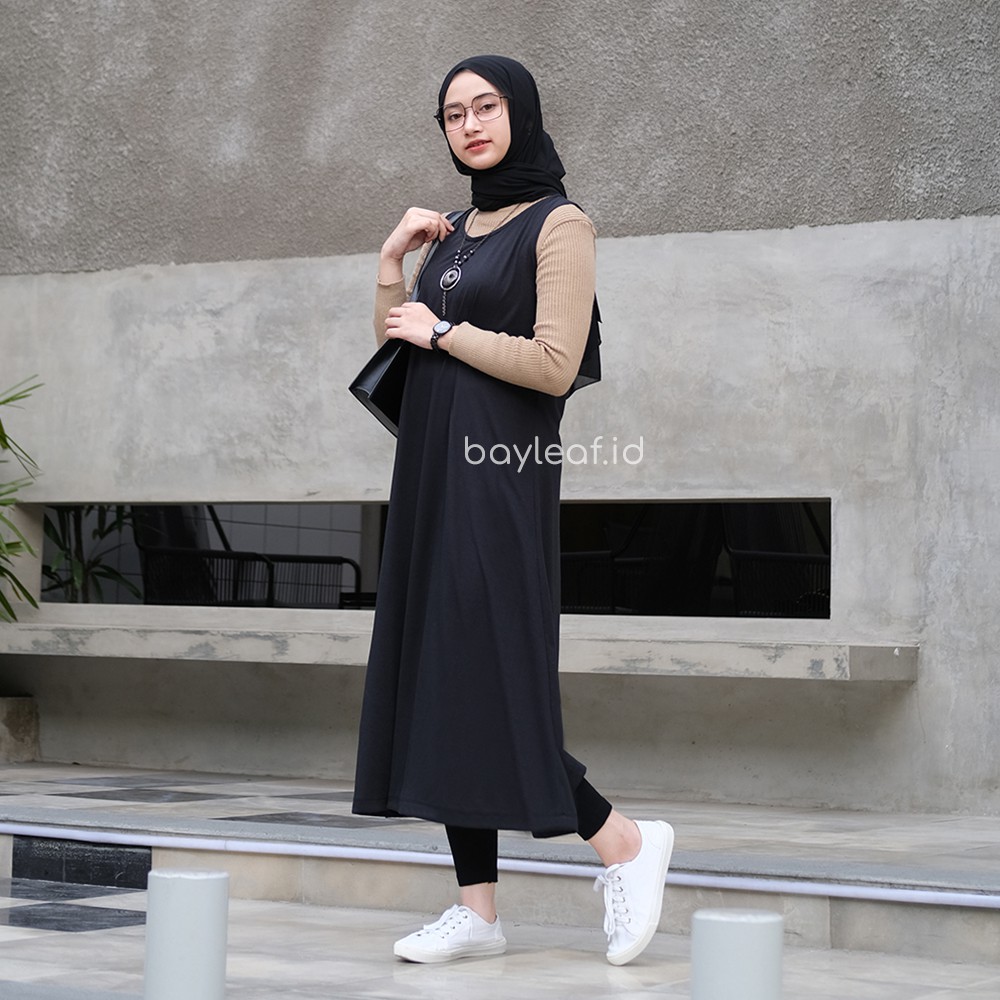 Ariana Inner Midi Dress Katun Tanpa Lengan