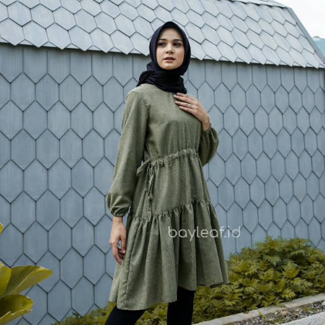 Atasan Pixie Midi Dress
