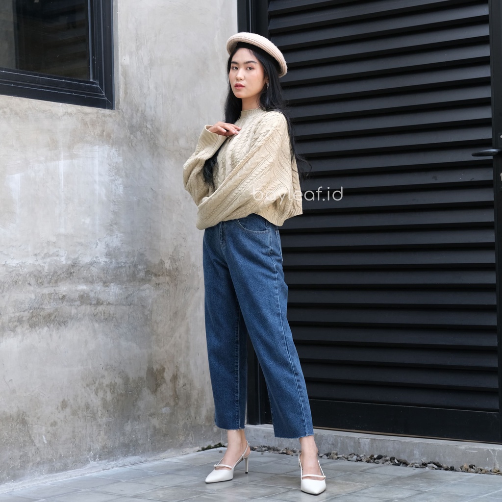 Nara Crop Top