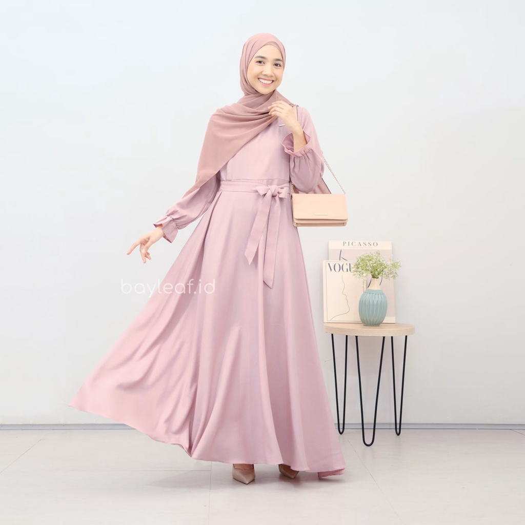 Shakila Long Sleeve Maxi Dress