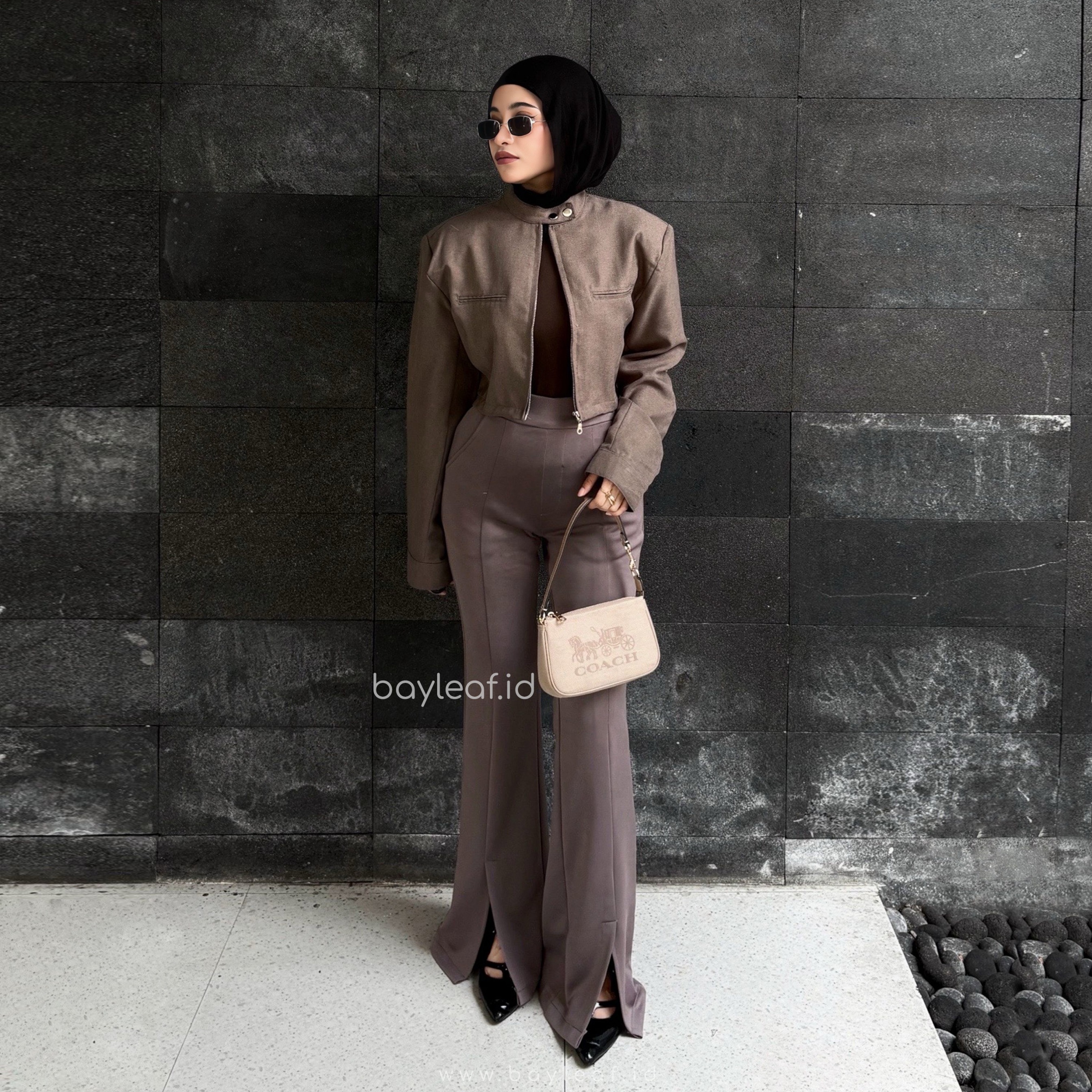 Joya Scuba Pants | Celana Highwaist Cutbray Belah Depan