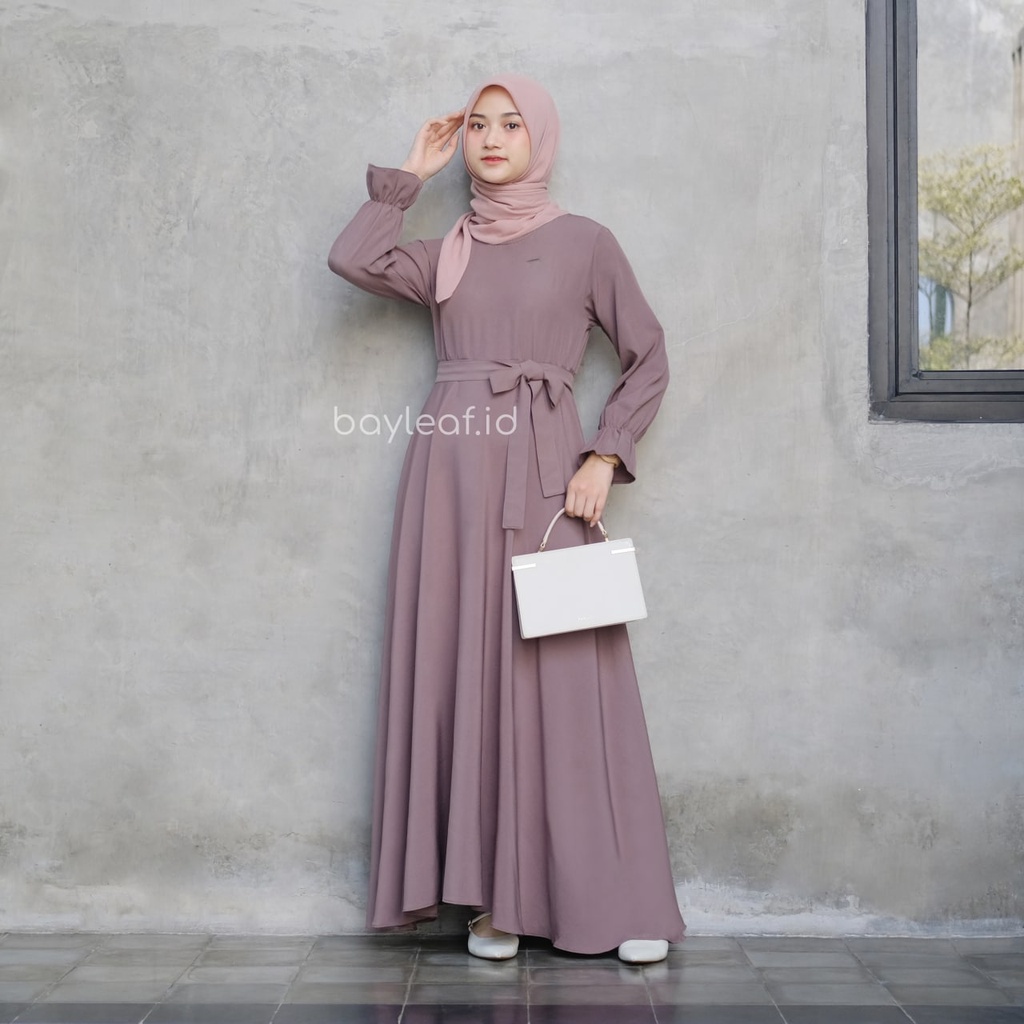 Shakila Long Sleeve Maxi Dress