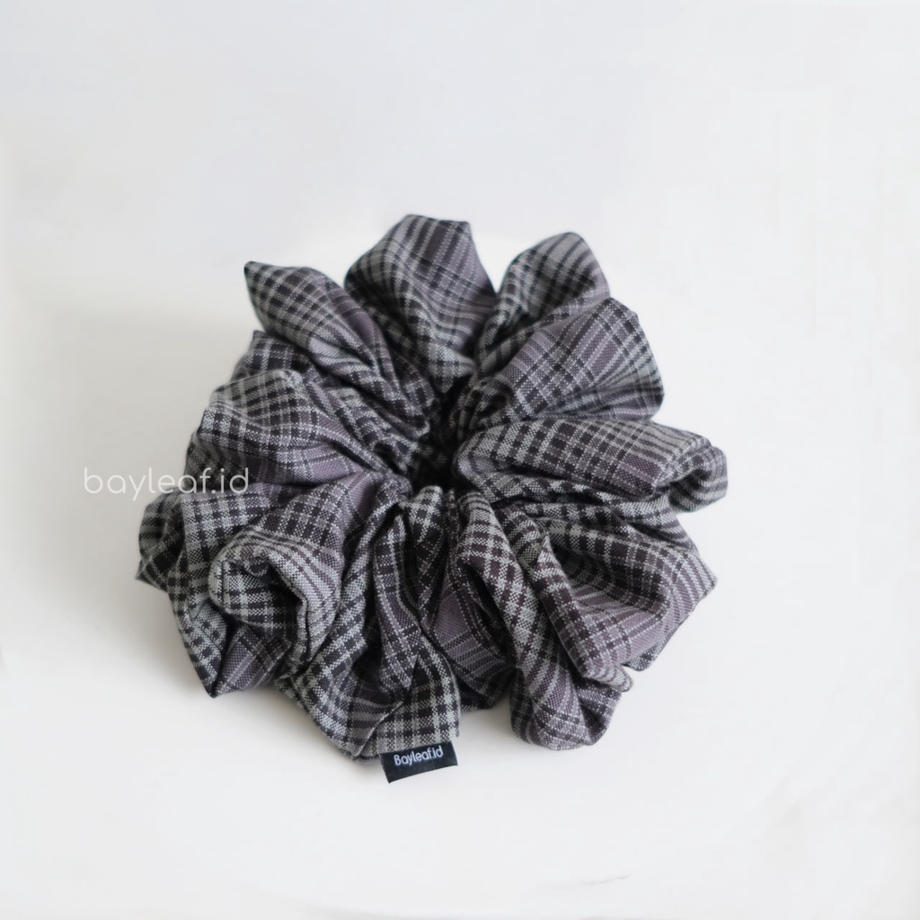 Bayleaf.id Merry Cotton Scrunchie Ikat Rambut