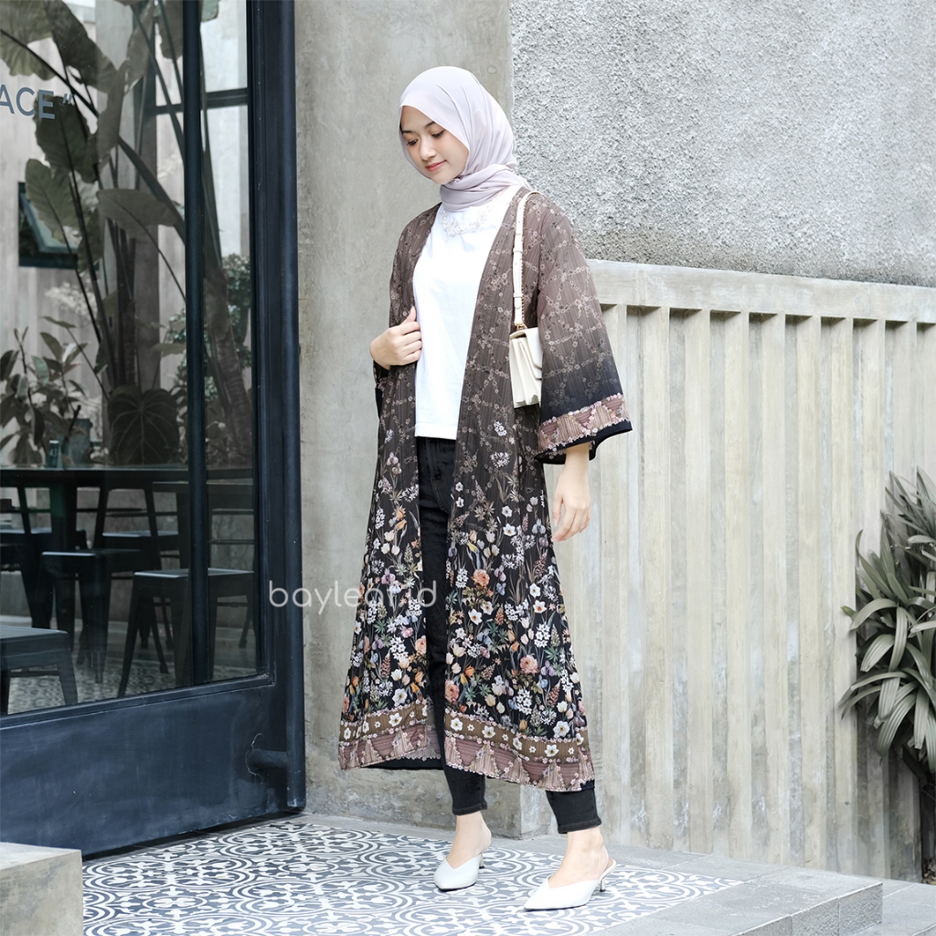 Bayleaf.id Aster Emily Long Outer Black Motif Bunga / Outer Panjang Wanita Motif