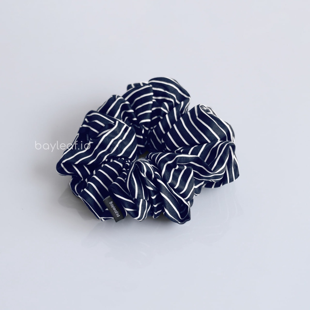 Bayleaf.id Merry Cotton Scrunchie Ikat Rambut