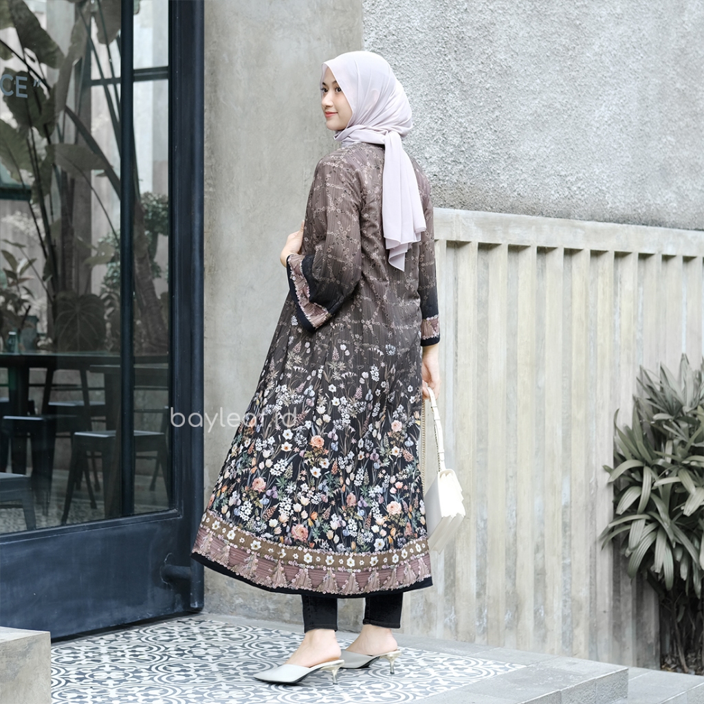 Bayleaf.id Aster Emily Long Outer Black Motif Bunga / Outer Panjang Wanita Motif