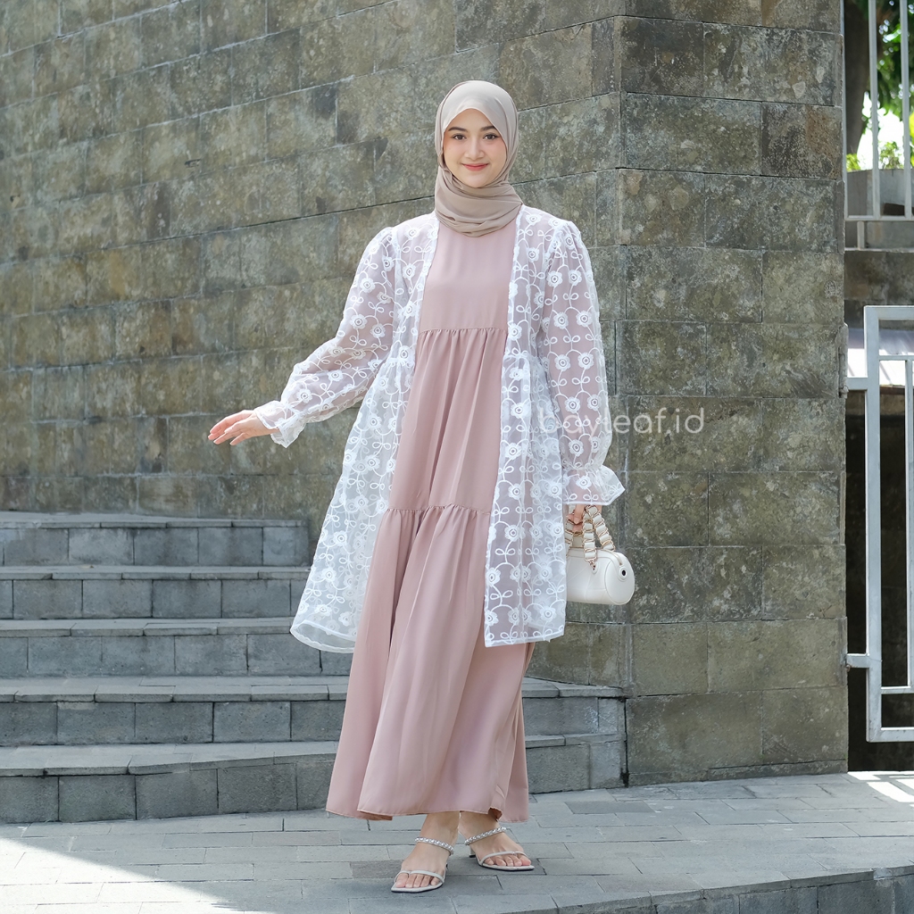 Shakira Only Outer Brokat