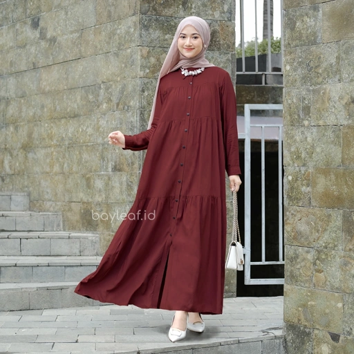 Image of Zelena Long Sleeve Maxi Dress