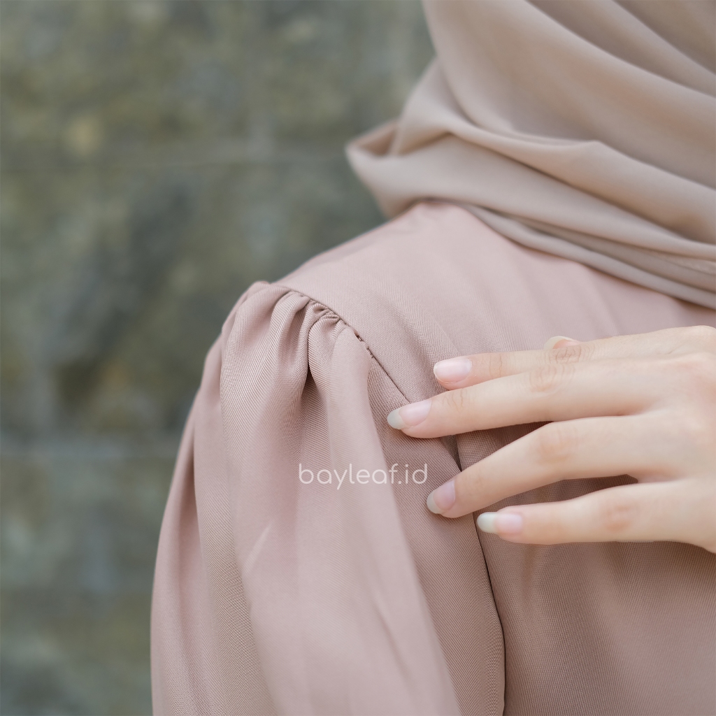 Shakira Basic Maxi Dress