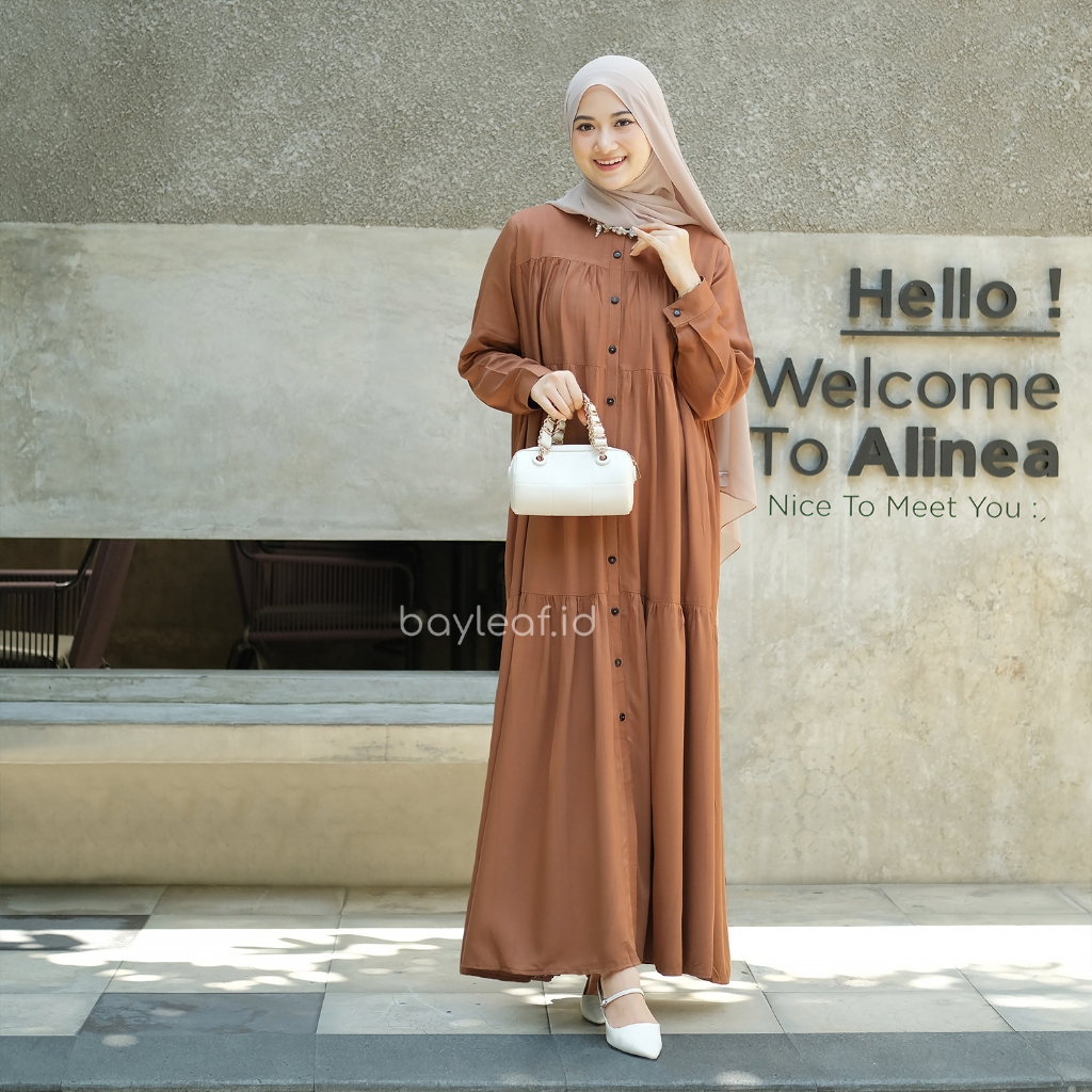 Zelena Long Sleeve Maxi Dress