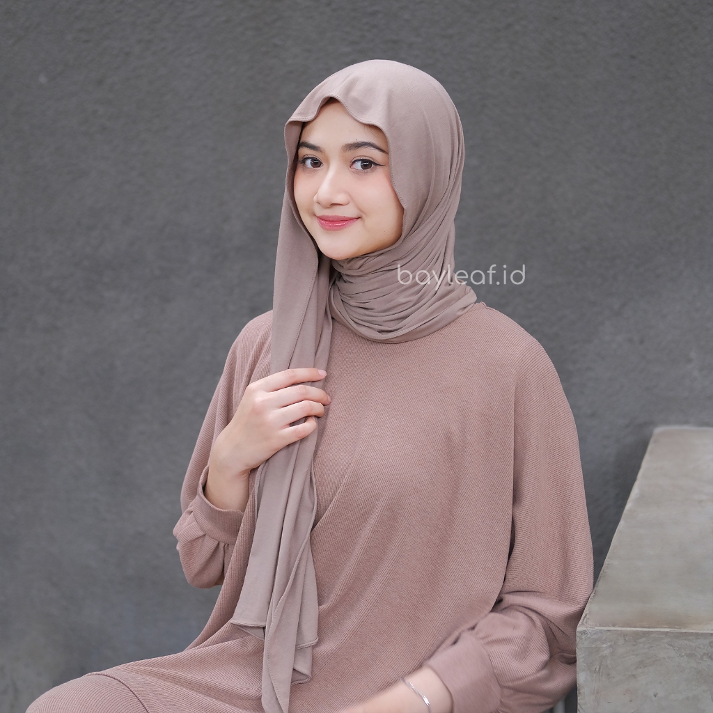 Jasmine Shawl | Hijab Pashmina Kaos Cotton Rayon Spandex