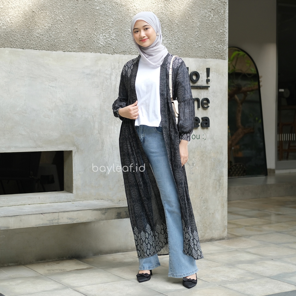 Sarah Long Outer Motif