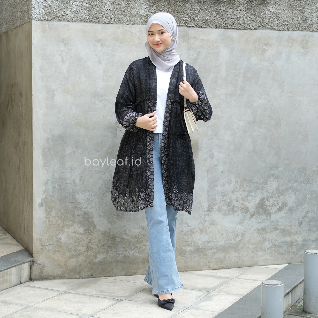 Sarah Outer Motif