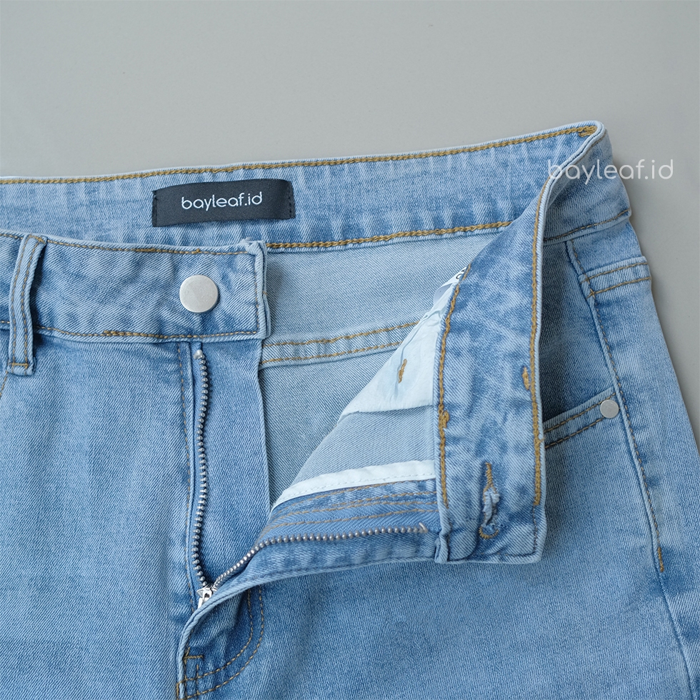Bayleaf.id Beta Jeans Celana Panjang Wanita