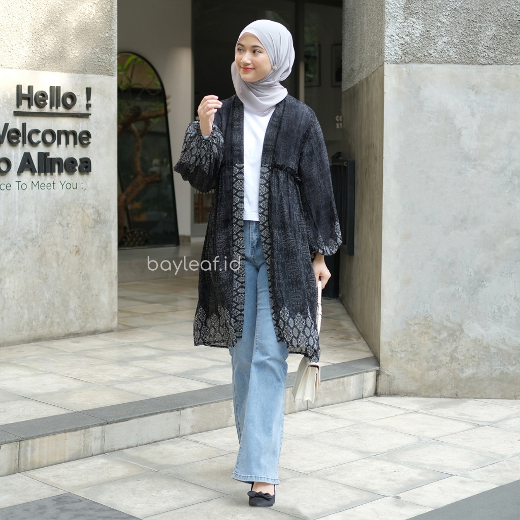 Sarah Outer Motif