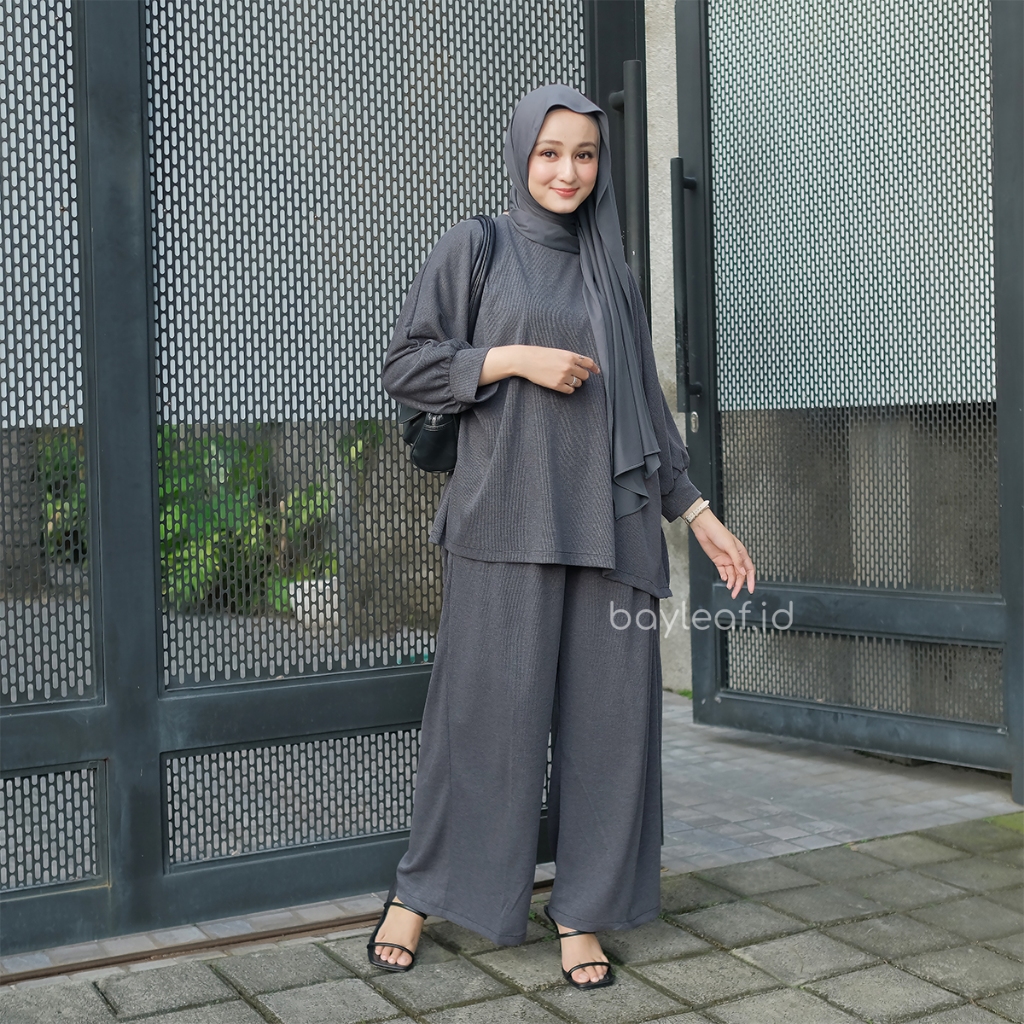 Donita Premium Casual Blouse Oversize