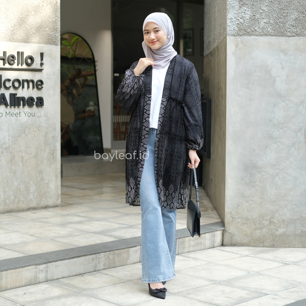 Sarah Outer Motif