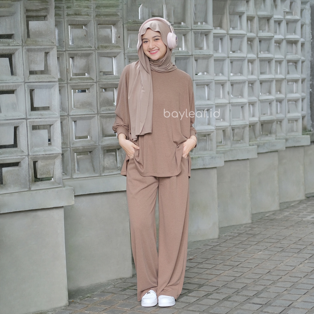 Donita Premium Casual Blouse Oversize