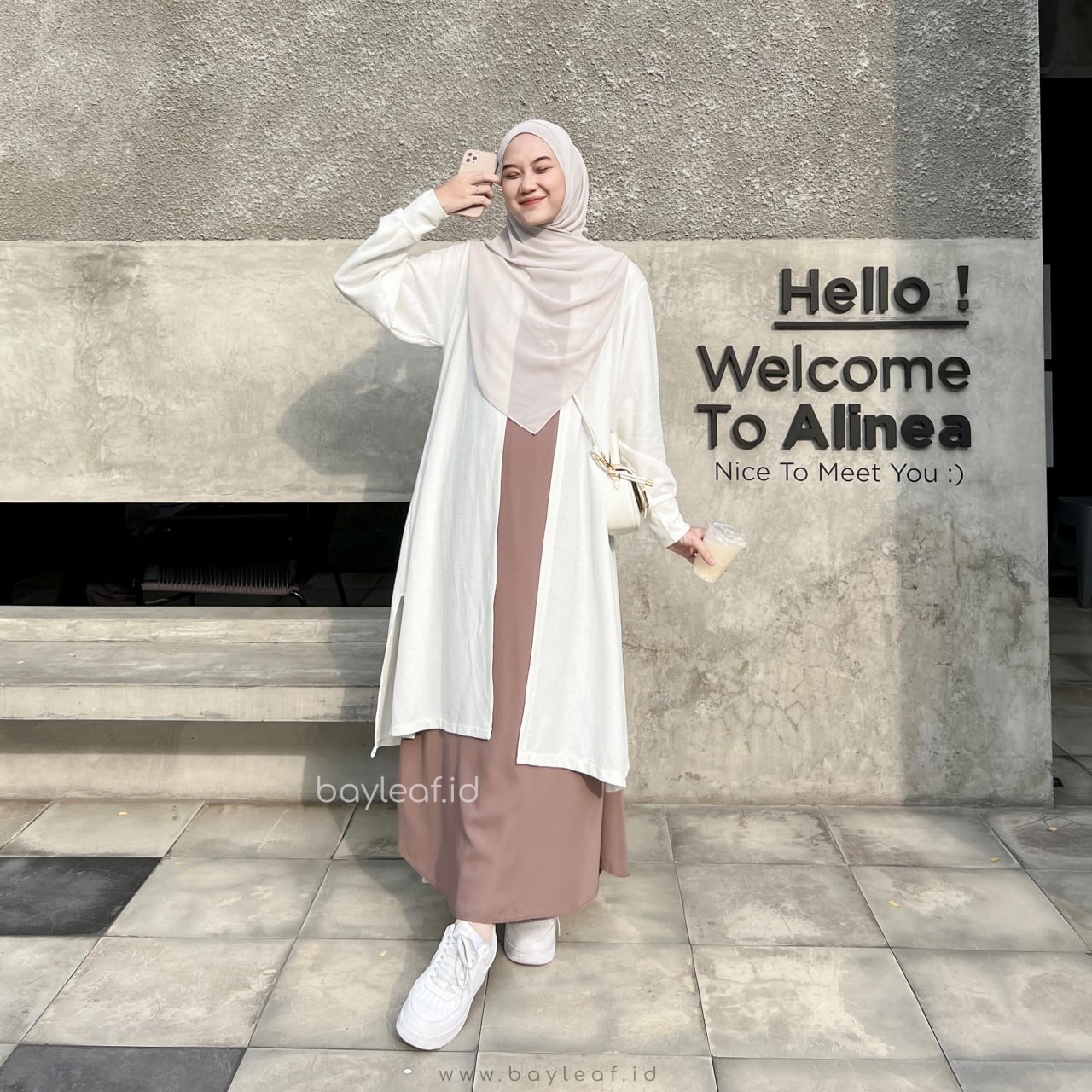 Aera Inner Maxi Dress Lengan Panjang Basic