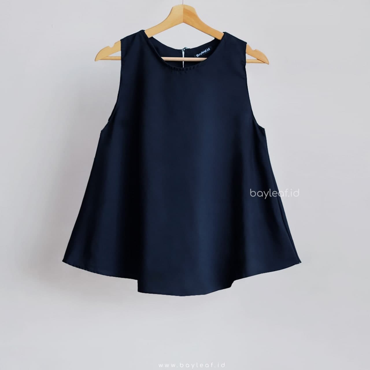 Tania Inner Basic Tanpa Lengan