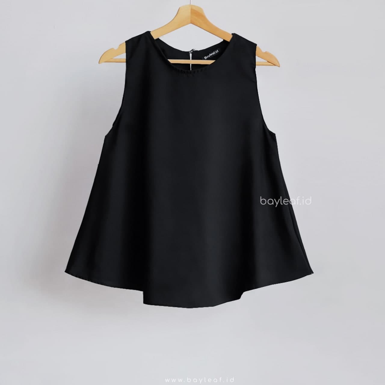Tania Inner Basic Tanpa Lengan