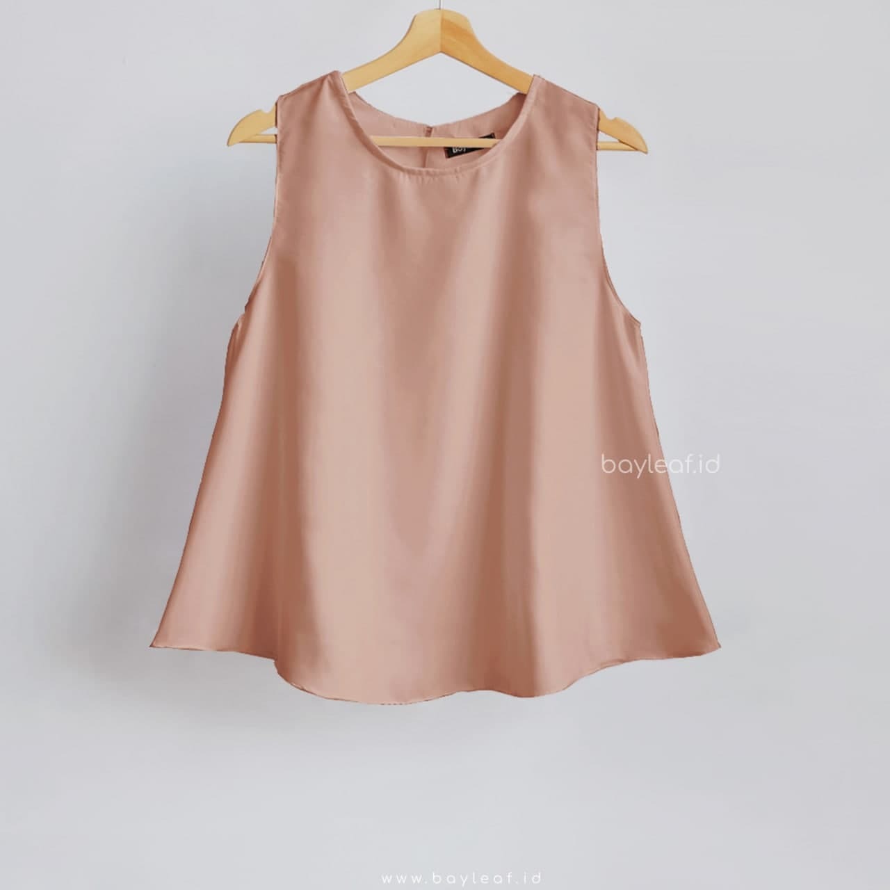 Tania Inner Basic Tanpa Lengan