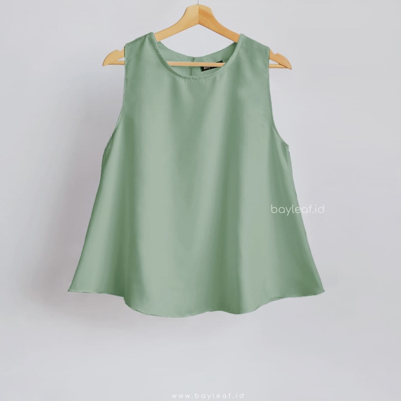 Tania Inner Basic Tanpa Lengan