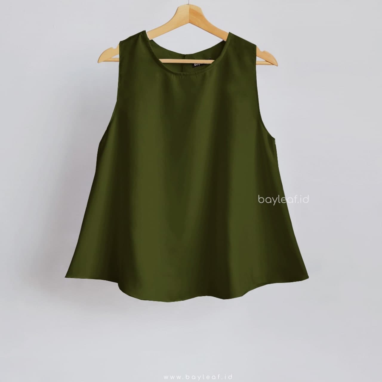 Tania Inner Basic Tanpa Lengan
