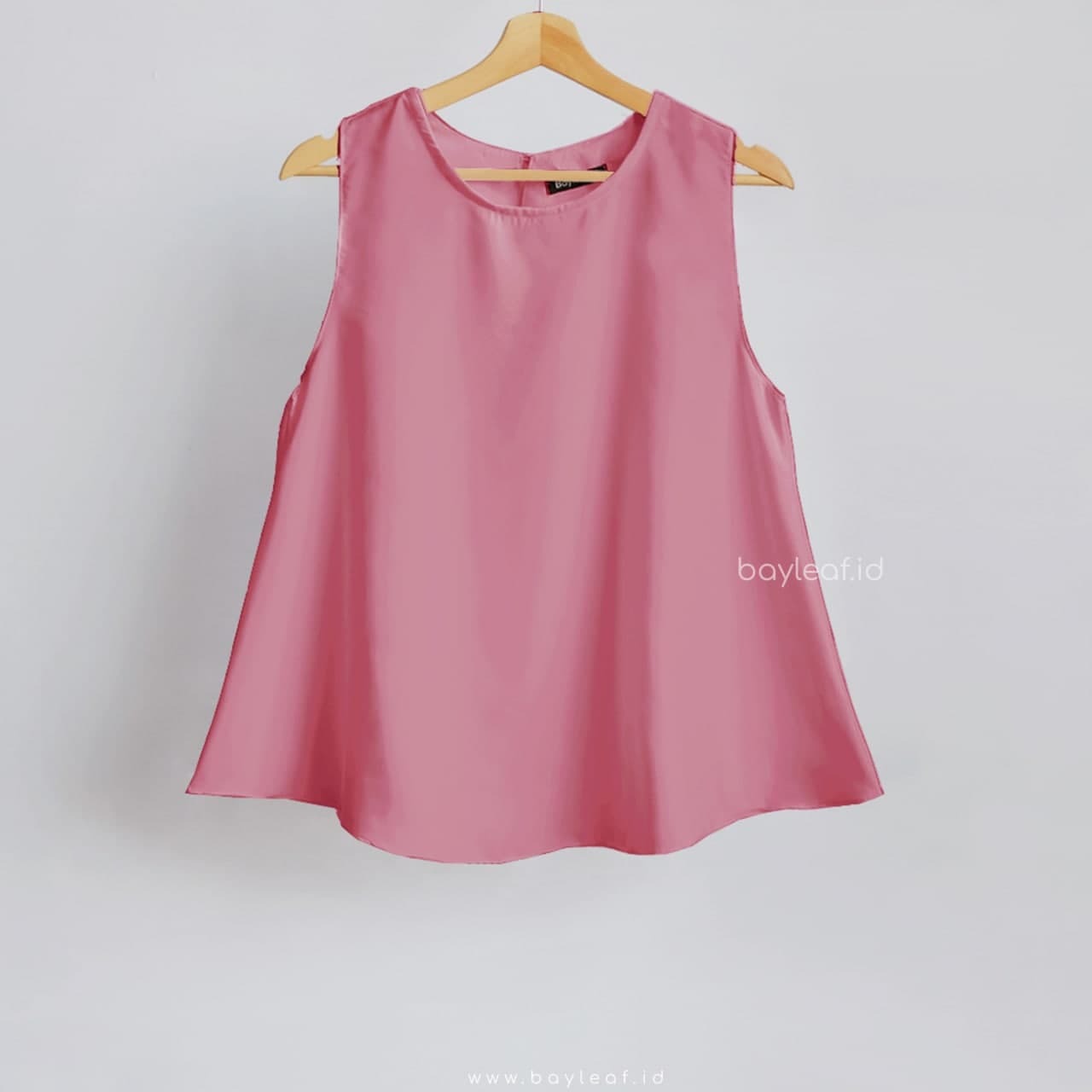 Tania Inner Basic Tanpa Lengan