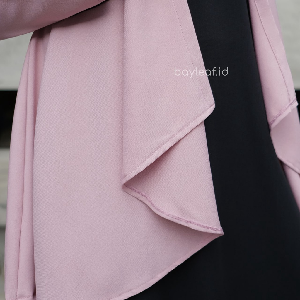 Clarissa Shakila Outer