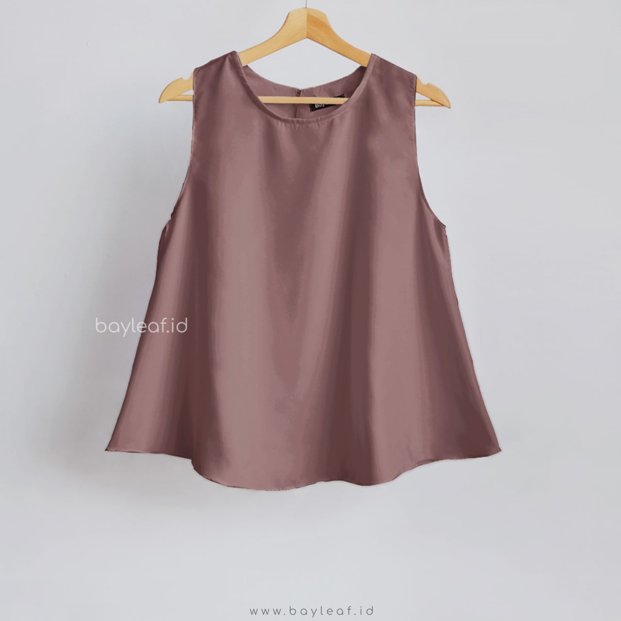 Tania Inner Basic Tanpa Lengan