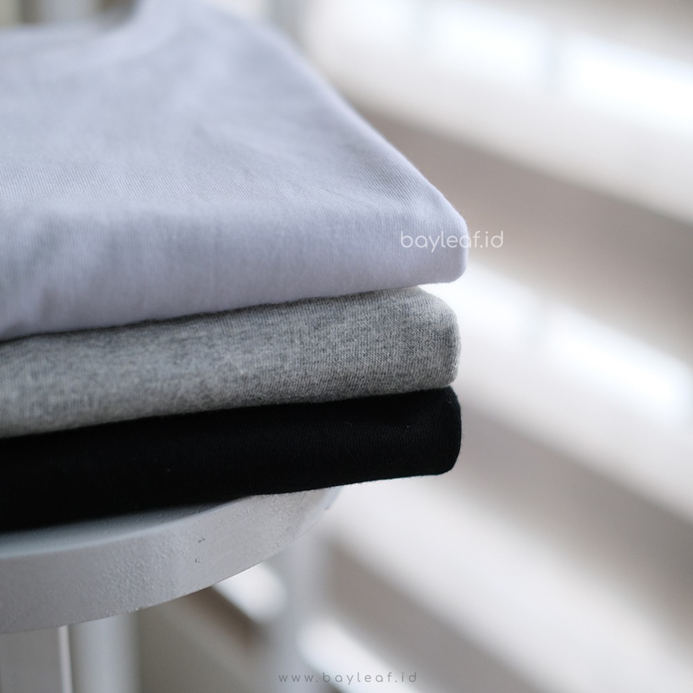 Basic T-Shirt Tanpa Lengan