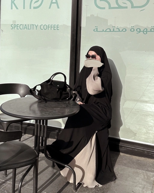 Image of Madina Abaya (Latte)