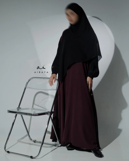 Image of Madina Abaya (Dark Maroon)