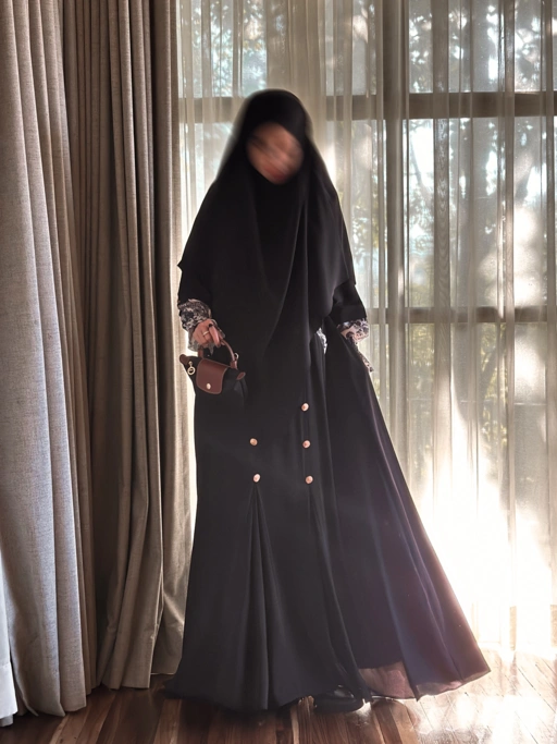 Image of Raudha Abaya