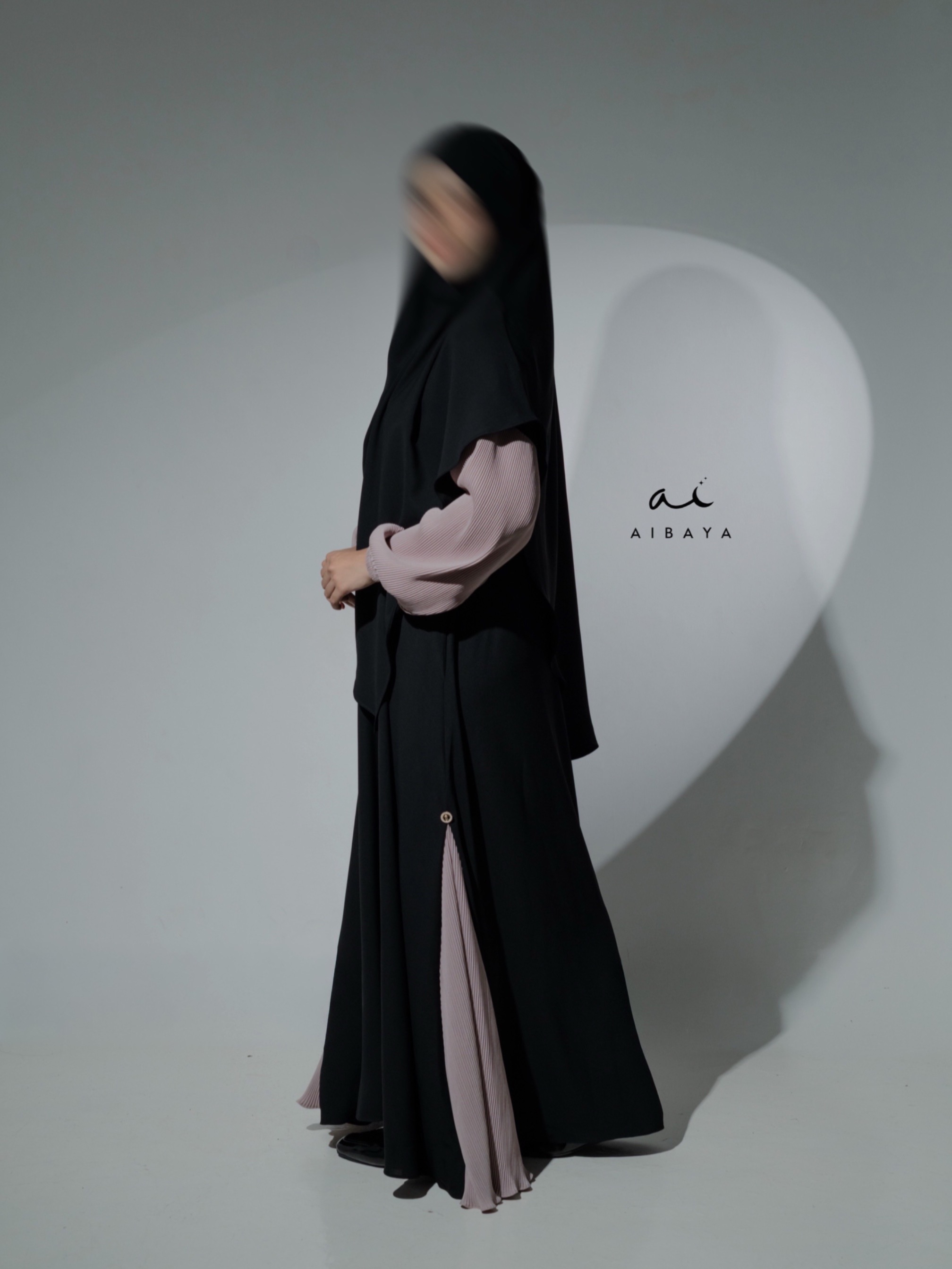 Madina Abaya (Pink Petal)
