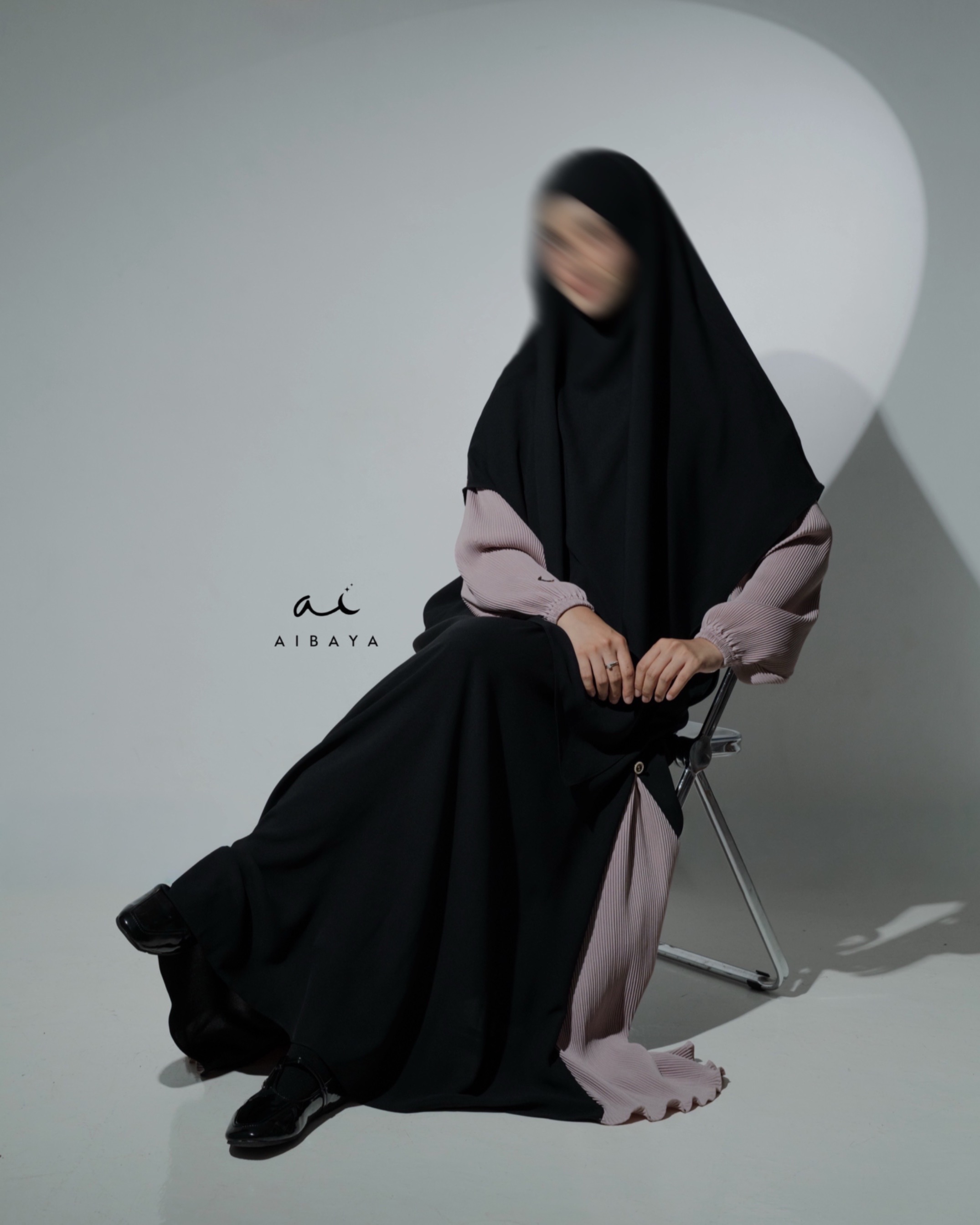 Madina Abaya (Pink Petal)