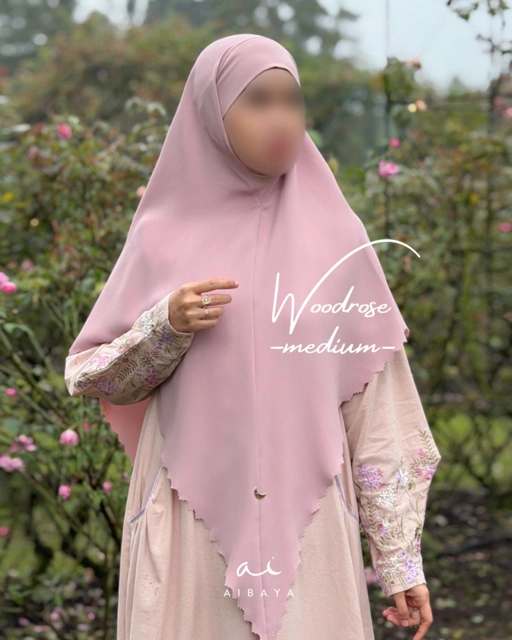 Image of Aisha Khiban (with laser cut)