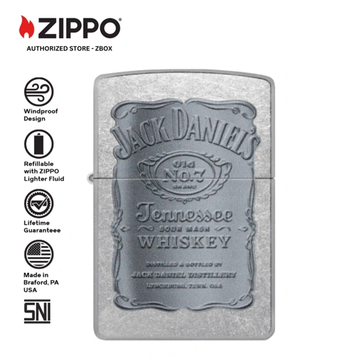 Image of 48284 - ZIPPO® Jack Daniels® - Street Chrome with Color Image