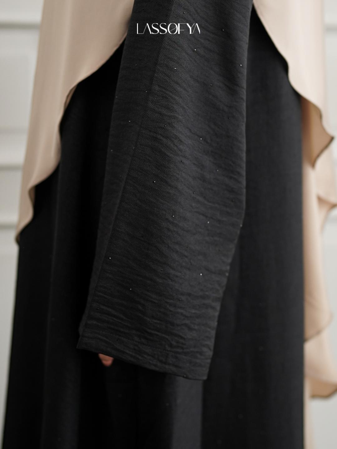 NOIRÉ Dress