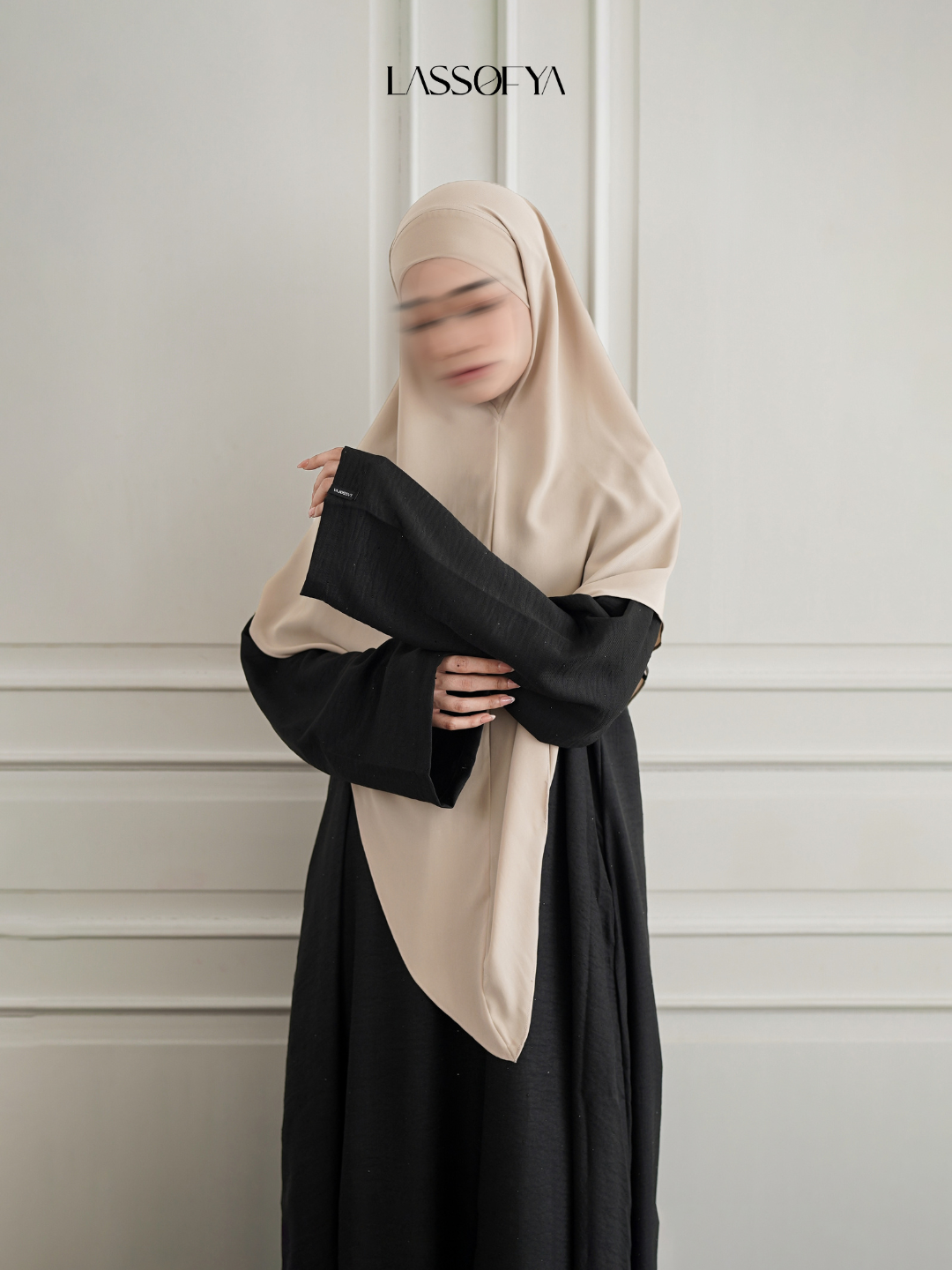 NOIRÉ Dress