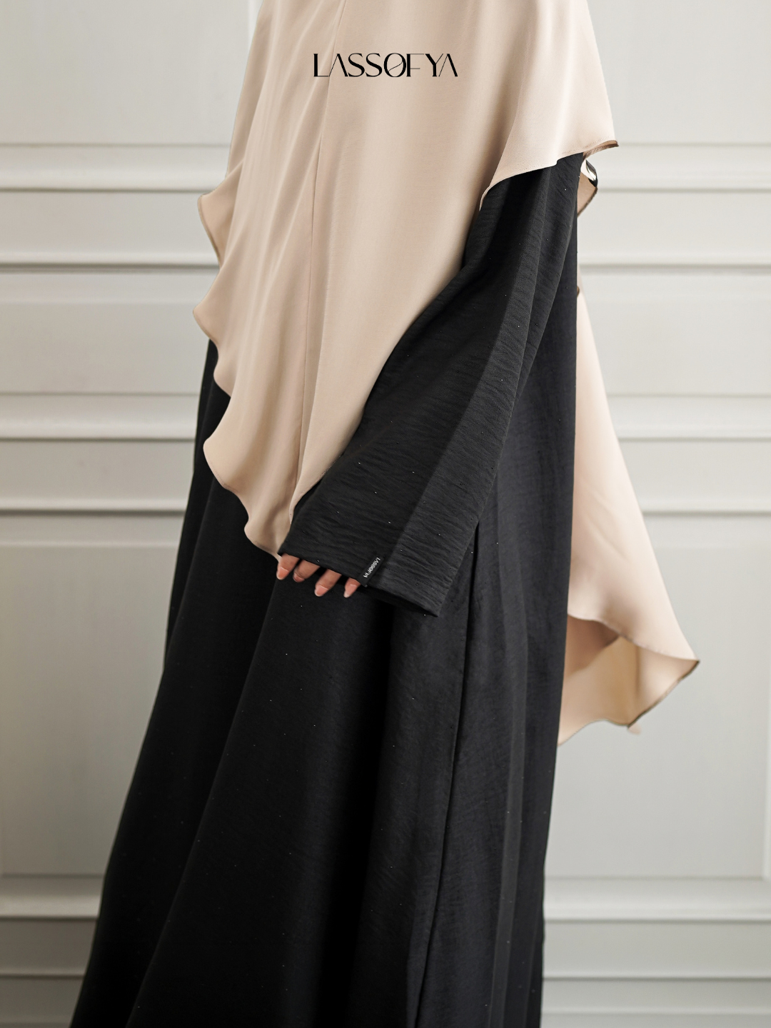 NOIRÉ Dress