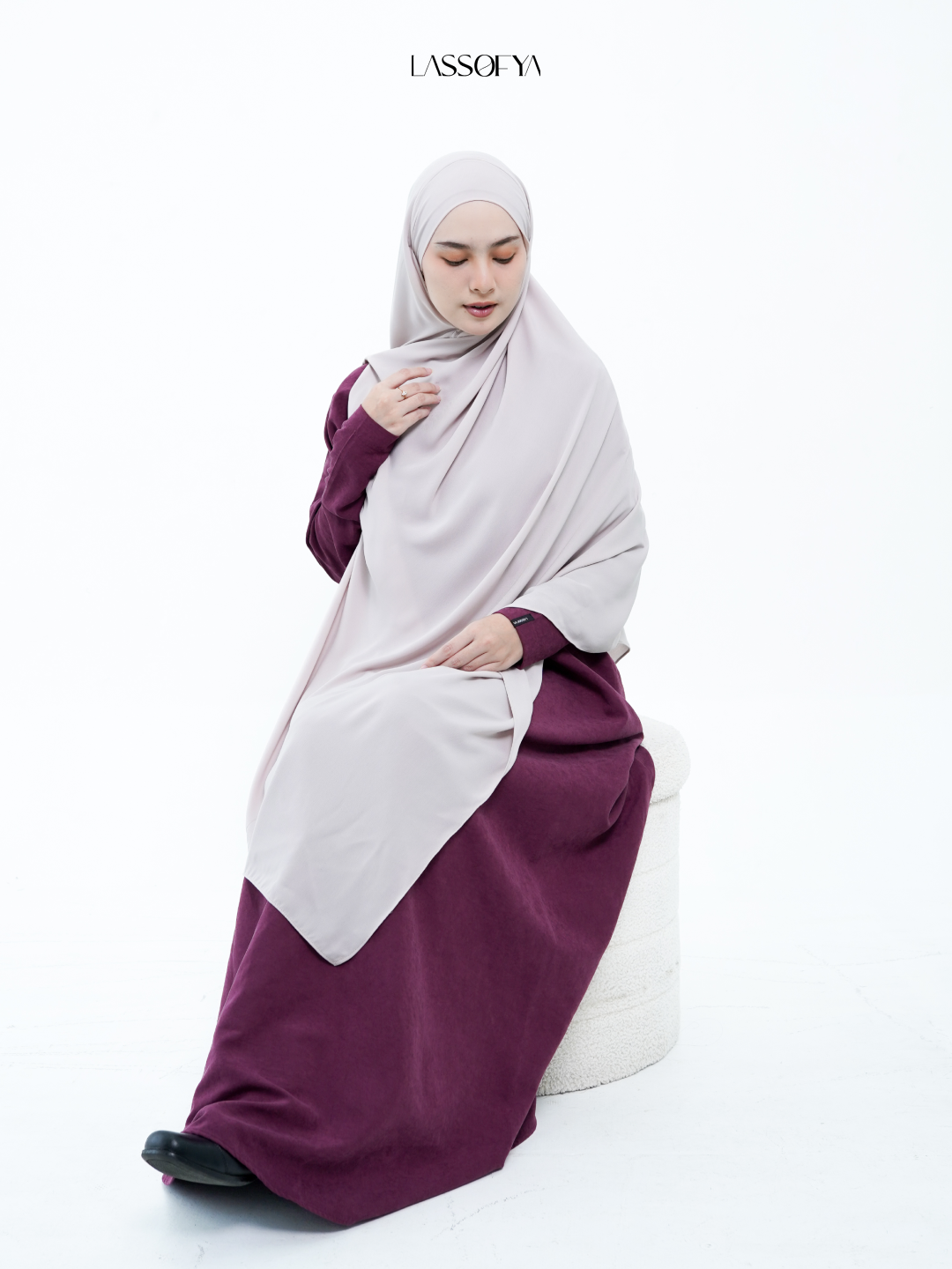[NEW] Jawhara Slim - Burgundy